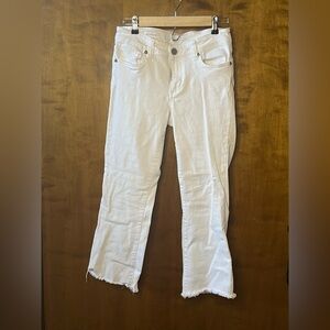 Kut from the Kloth Women's Straight Leg White Jeans